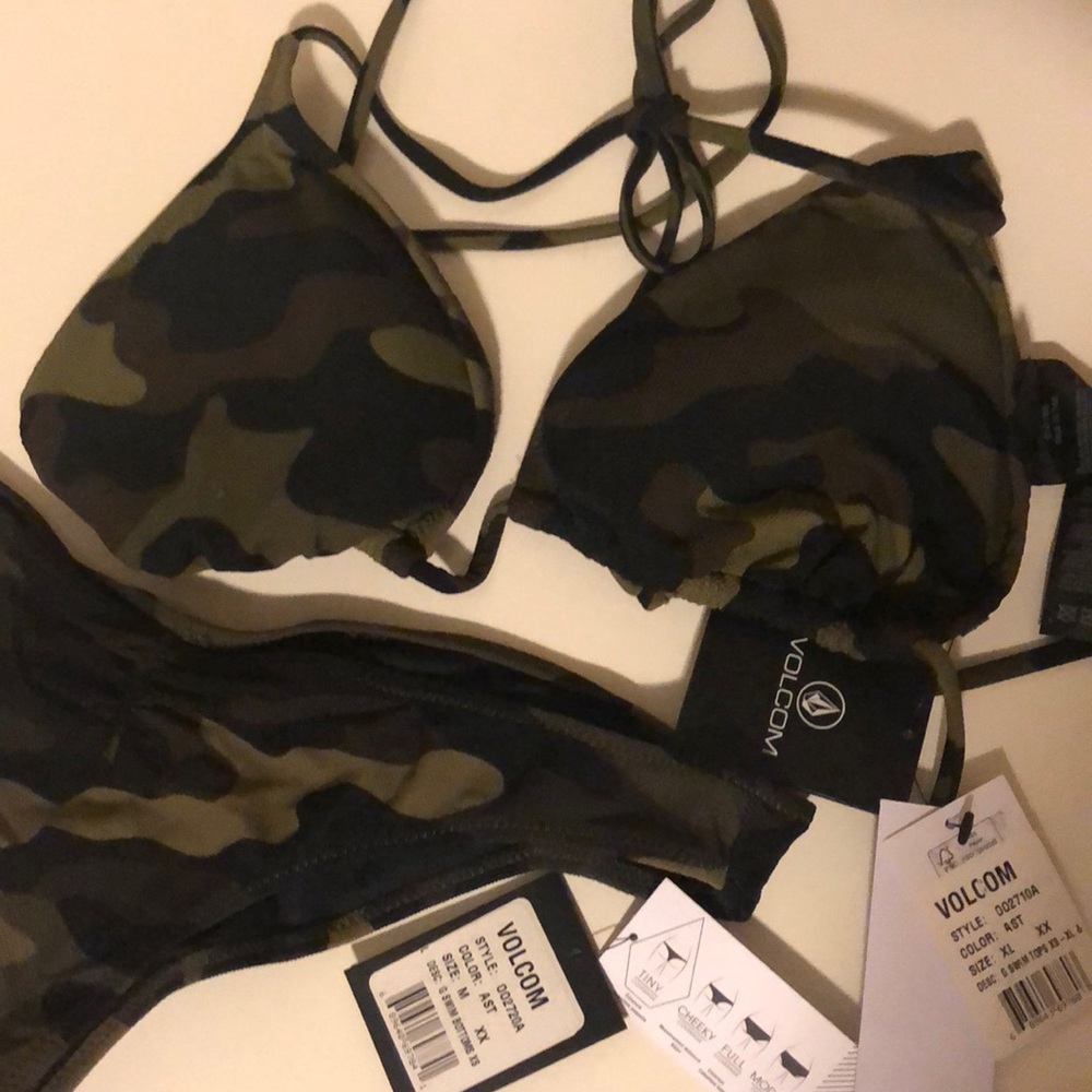 Volcom camo bikini